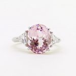 モルガナイトとトリリアントカットのダイヤモンドを使ったリフォームリング