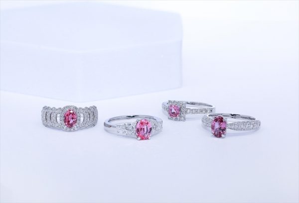 50代におすすめピンク色カラーストーンの指輪