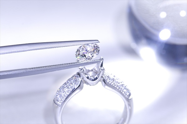 ラザールダイヤモンド